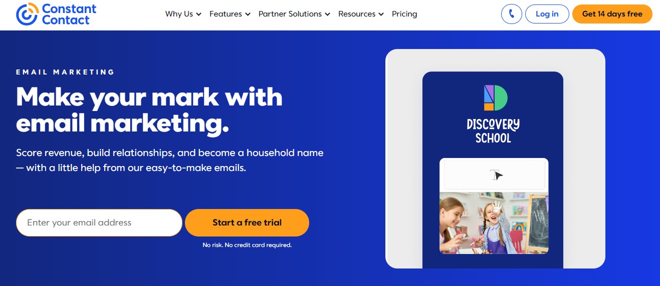 Página de inicio de Constant Contact con el texto «make your mark with email marketing»